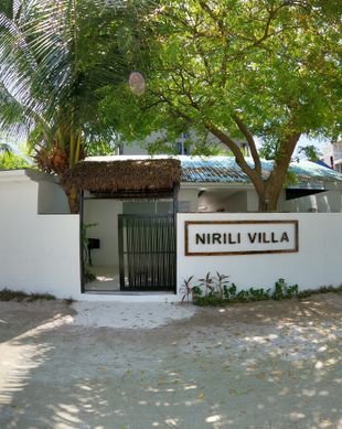 Maldives North Central Province Dhiffushi vacation rental compare prices direct by owner 5470884