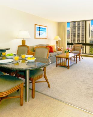 United States Hawaii Honolulu vacation rental compare prices direct by owner 42510