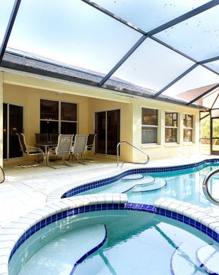 United States Florida Estero vacation rental compare prices direct by owner 11384715