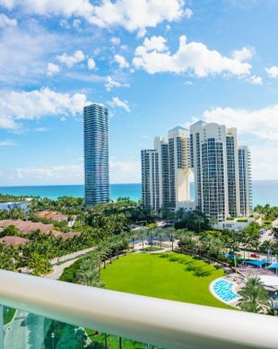United States Florida Sunny Isles Beach vacation rental compare prices direct by owner 11405331