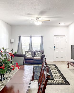 United States Florida Kissimmee vacation rental compare prices direct by owner 1328142
