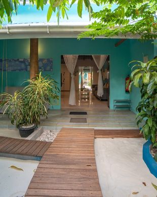 Maldives North Central Province Ukulhas vacation rental compare prices direct by owner 15143386