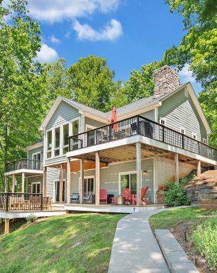 United States Virginia Moneta vacation rental compare prices direct by owner 10192210