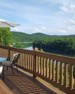 United States Kentucky Somerset vacation rental compare prices direct by owner 12118664