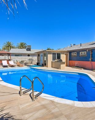 United States Nevada Las Vegas vacation rental compare prices direct by owner 224398