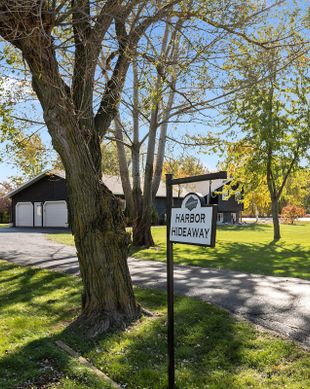 United States Wisconsin Oshkosh vacation rental compare prices direct by owner 23664831