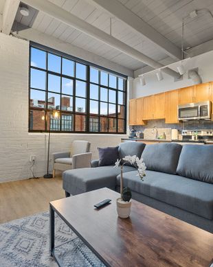 United States Ohio Cleveland vacation rental compare prices direct by owner 20258028