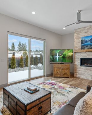 United States Idaho Coeur d'Alene vacation rental compare prices direct by owner 2646519