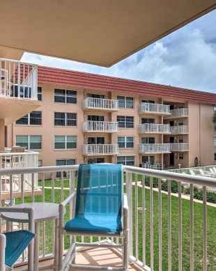 United States Florida Cocoa Beach vacation rental compare prices direct by owner 242257