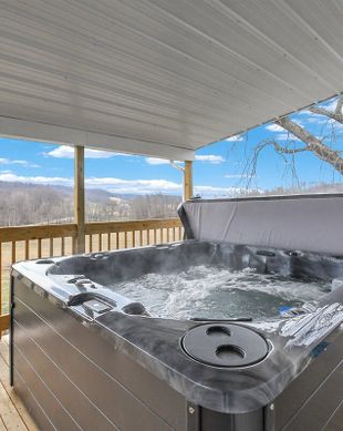 United States Ohio Rockbridge vacation rental compare prices direct by owner 23599260
