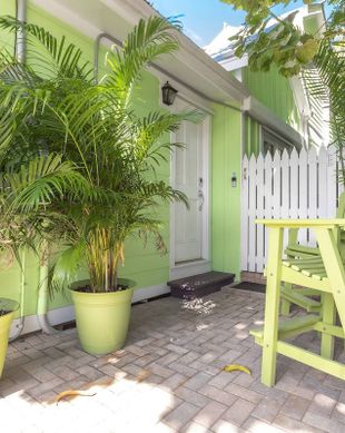 United States Florida Key West vacation rental compare prices direct by owner 11672566