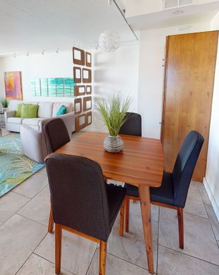 United States Hawaii Honolulu vacation rental compare prices direct by owner 92008