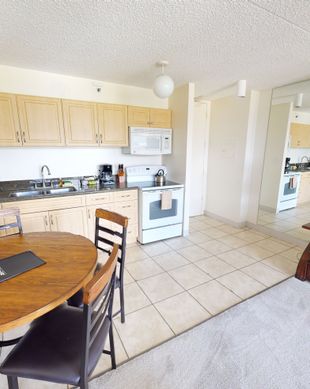 United States Hawaii Honolulu vacation rental compare prices direct by owner 1617148
