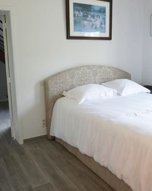 Belgium Antwerpen Province Oud-Turnhout vacation rental compare prices direct by owner 15999728