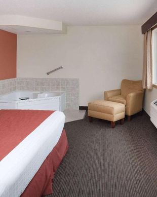 United States North Dakota Valley City vacation rental compare prices direct by owner 13907428