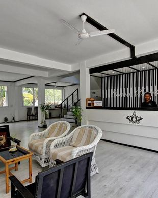 Maldives Kaafu Atoll Dhiffushi vacation rental compare prices direct by owner 14197472