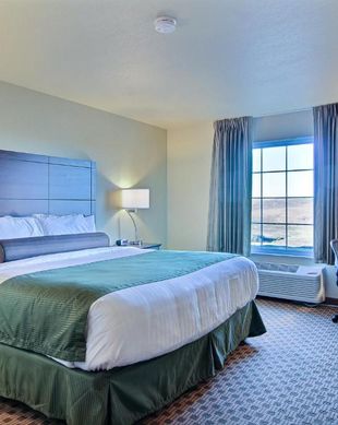 United States North Dakota Beulah vacation rental compare prices direct by owner 11902691