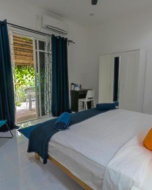 Maldives Ari Atoll Dhigurah vacation rental compare prices direct by owner 13952137