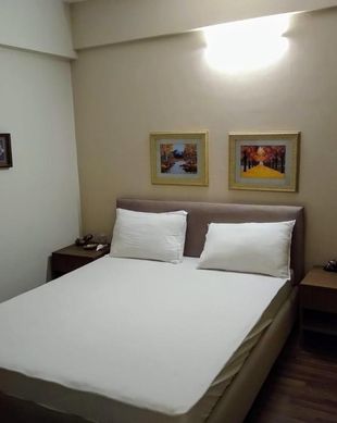 India Uttar Pradesh Noida vacation rental compare prices direct by owner 5356037