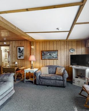 United States Wisconsin Eagle River vacation rental compare prices direct by owner 2309294