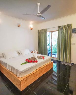 Maldives Ari Atoll Thoddoo vacation rental compare prices direct by owner 18789043