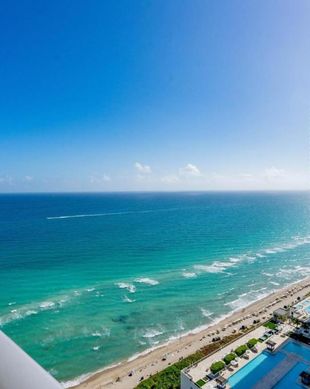 United States Florida Hallandale Beach vacation rental compare prices direct by owner 19463501