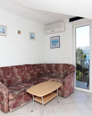 Croatia Split-Dalmatia County Trogir vacation rental compare prices direct by owner 14486436