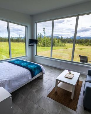 Canada Yukon Whitehorse vacation rental compare prices direct by owner 11924137
