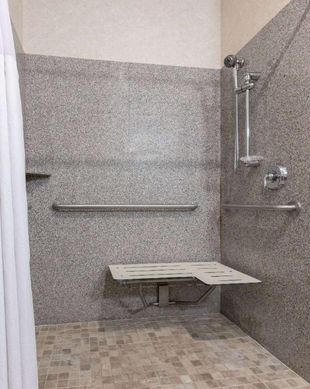 United States Kansas Pratt vacation rental compare prices direct by owner 13488309