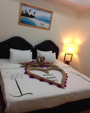 Maldives Ari Atoll Maamigili vacation rental compare prices direct by owner 16081432