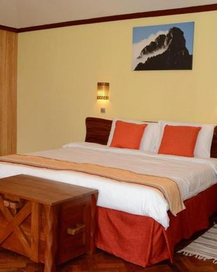 Kenya Laikipia Naro Moru vacation rental compare prices direct by owner 13607236