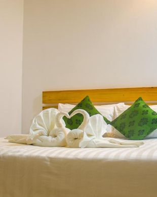 Maldives Ari Atoll Rasdhoo vacation rental compare prices direct by owner 14054974