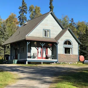 Friendly Reeder Lake House