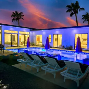 New Luxury Resort Estate - Glam Pool, Spa & Mountain Views