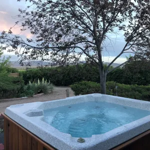 Large, Private & Charming retreat is ultimate upscale stay near Cody, Y.S. Park