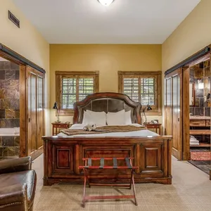 Jackson - 2 Bedroom Suite