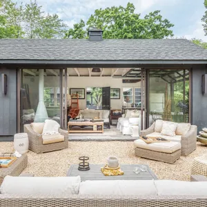 Beautiful Sag Harbor ~ Steps From The Water ~ PUBLISHED  IN GOOD HOUSE KEEPING