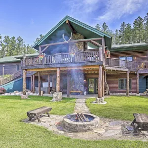 Home w/ Hot Tub+Pond, 15 Mi to Custer St Park