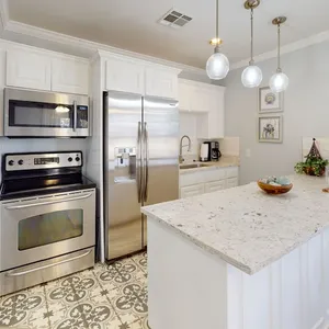 Cozy family bungalow perfect for a couple or family of four