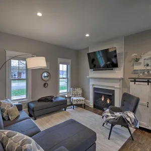 Renovated Craftsman House w/ Patio & Fire Pit!