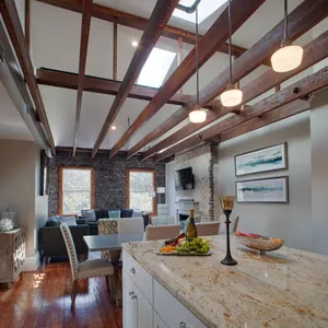 3 Bedroom Penthouse Blocks from the River