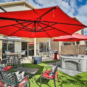 Luxury Glendale Getaway w/ Private Hot Tub & Patio