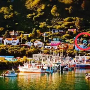 Old Hillcrest Harbor View House in Kodiak