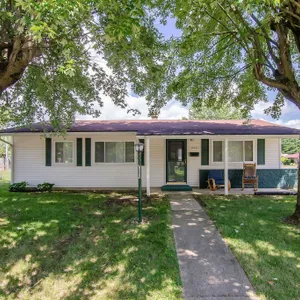Charming ranch, close to Speedway, Grissom AFB, Downtown Kokomo