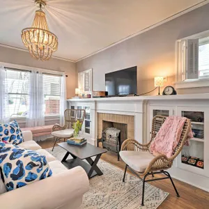 Pet-Friendly OKC Home, 3 Miles to Downtown!