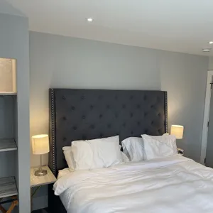 Suite 204 "The Egyptian Eagle"