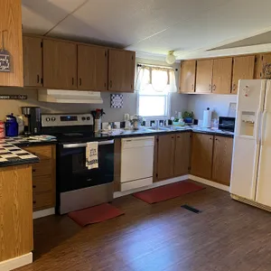 The Hacienda~ A Simple Home~5 minutes from Lake Texoma!