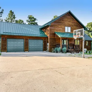 Vacation gem with pool table, shuffleboard, wet bar, furnished decks, & hot tub
