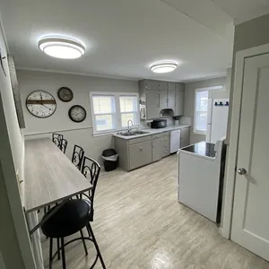 Entire House within walking distance to NSU! 150’ from campus. 3 bedrooms