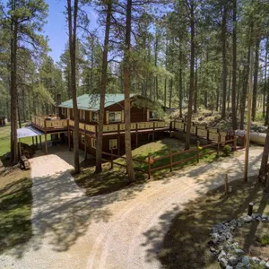 Peaceful & Family-friendly Cabin Near Custer with Wildlife